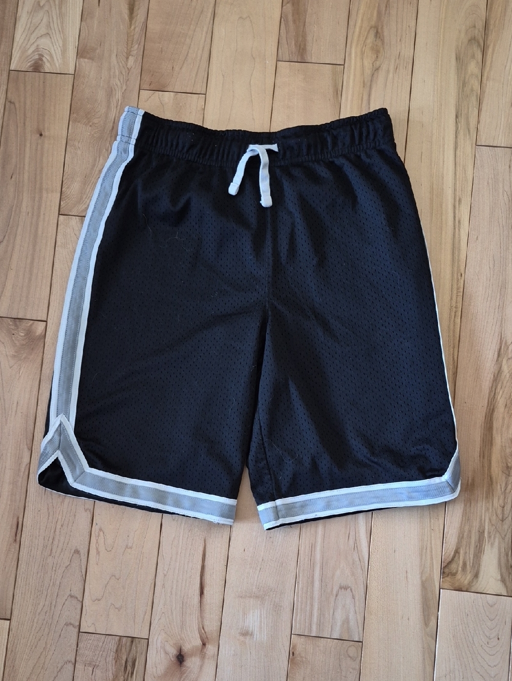 Boys Size 10/12 Oshkosh Black Athletic Mesh Shorts with White Trim